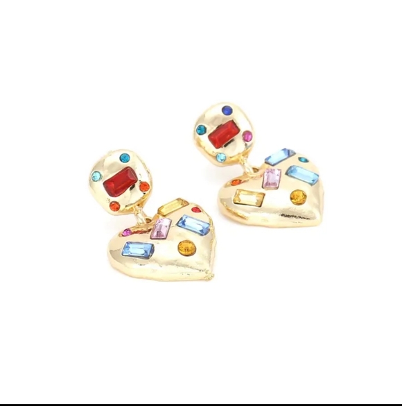 New Lightweight Heart-Shaped Alloy Earrings – Cute & Unique Everyday Jewerly - Picture 7 of 9